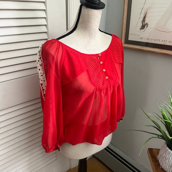 XOXO Blouse Womens Large Red Sheer Cropped Crochet Trim Retro Y2K Coquette - Picture 3 of 6